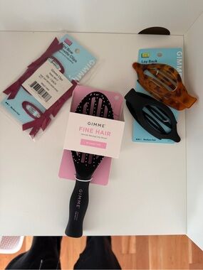 Gimme Fine Hair Vented Detangling Brush - Black